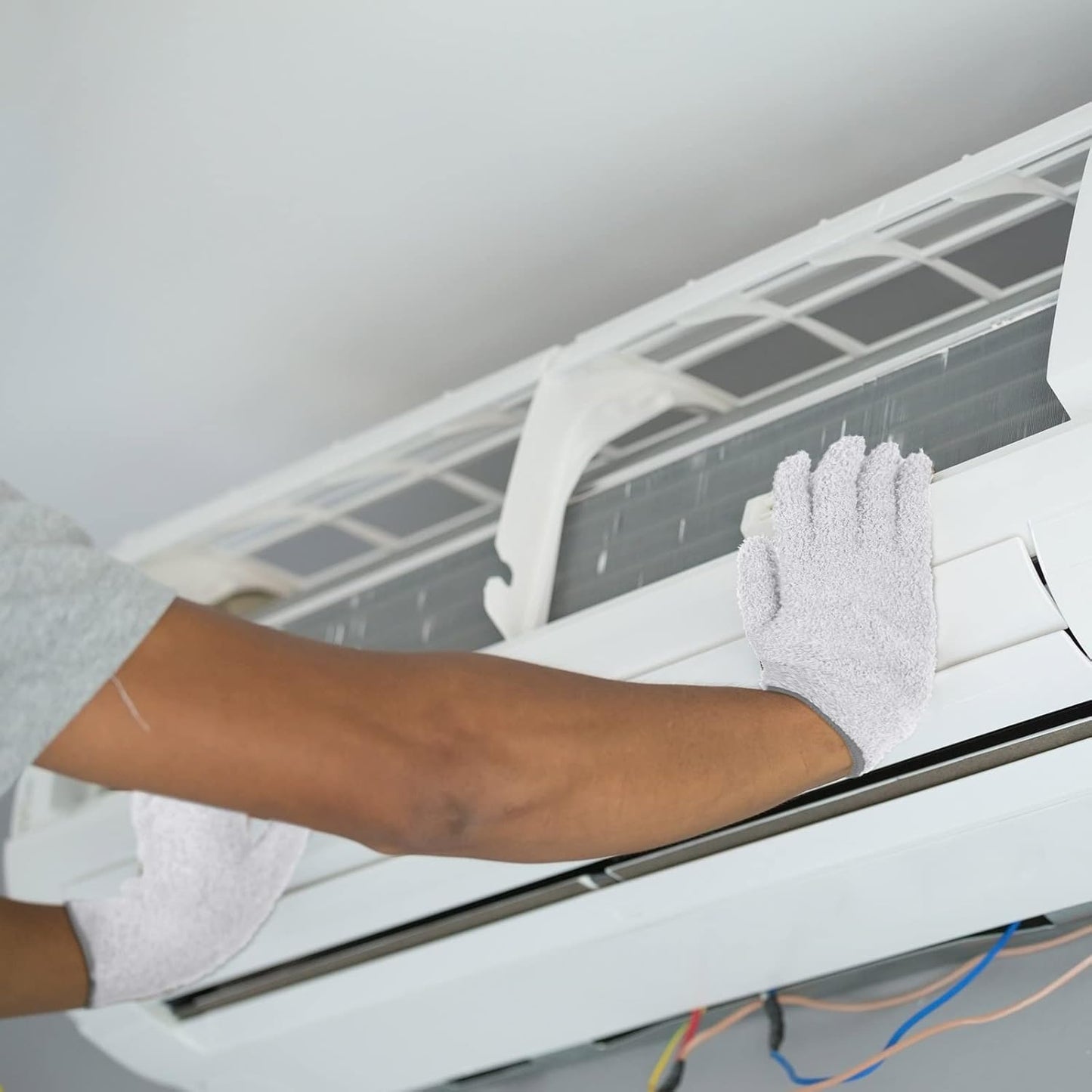 Patelai 3 Pairs Microfiber Plant Dusting Gloves Leaf Cleaning Gloves for Indoor Plants, Blinds, Furniture, House(Large,White)