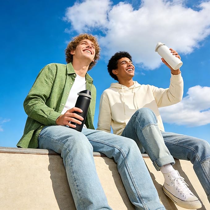 32 oz Insulated Water Bottle for Travel, 2-in-1 Quick Flip Straw and Push - Image 8