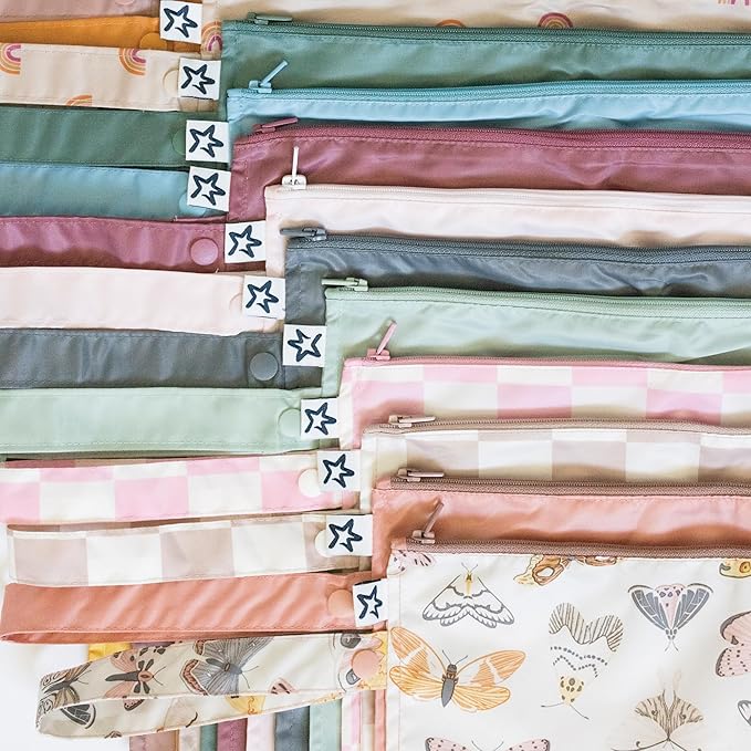 Tiny Twinkle Mess Proof Wet Bags | 2-Pack Reusable Waterproof Wet Bags - Image 4