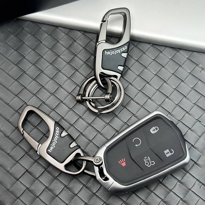 Keychain with Carabiner Clip, 4 Heavy Duty Key Rings and D Ring - Image 8