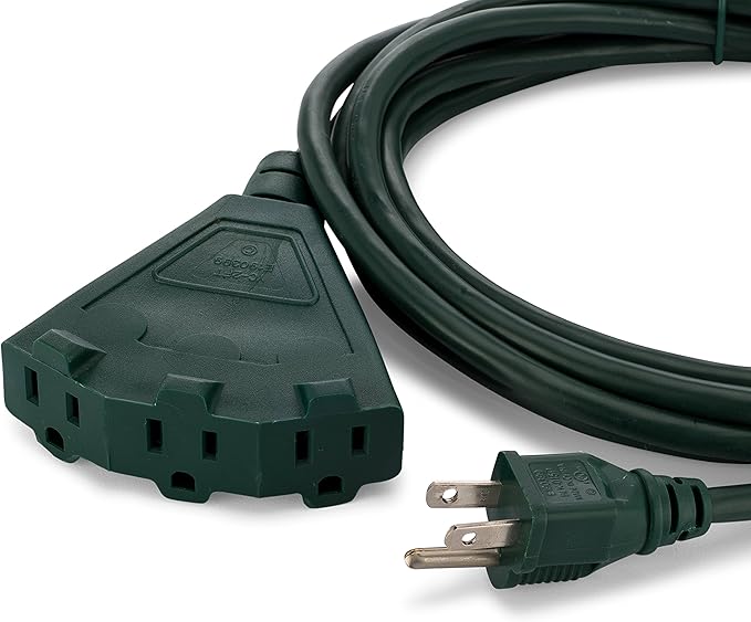Holiday Lighting Outlet 15-Foot Green Extension Cord, 3-Prong Indoor & Outdoor - Image 2