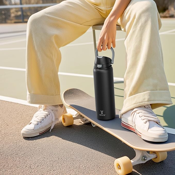 32 oz Insulated Water Bottle - Image 9